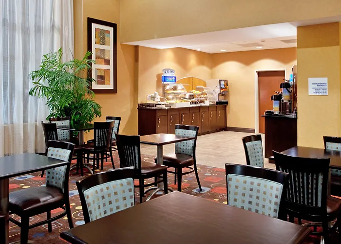 Fairfield Inn & Suites Columbia Downtown